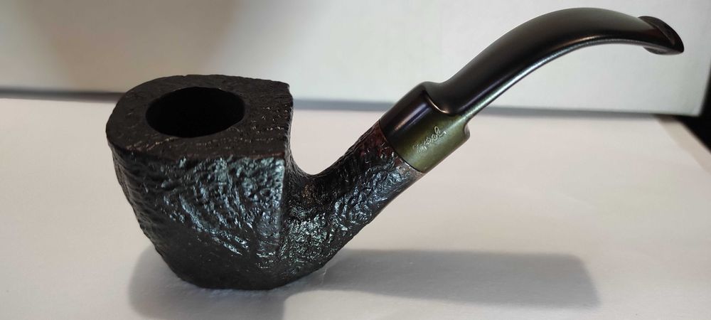 Fajka"poker" Pierre'a Morela