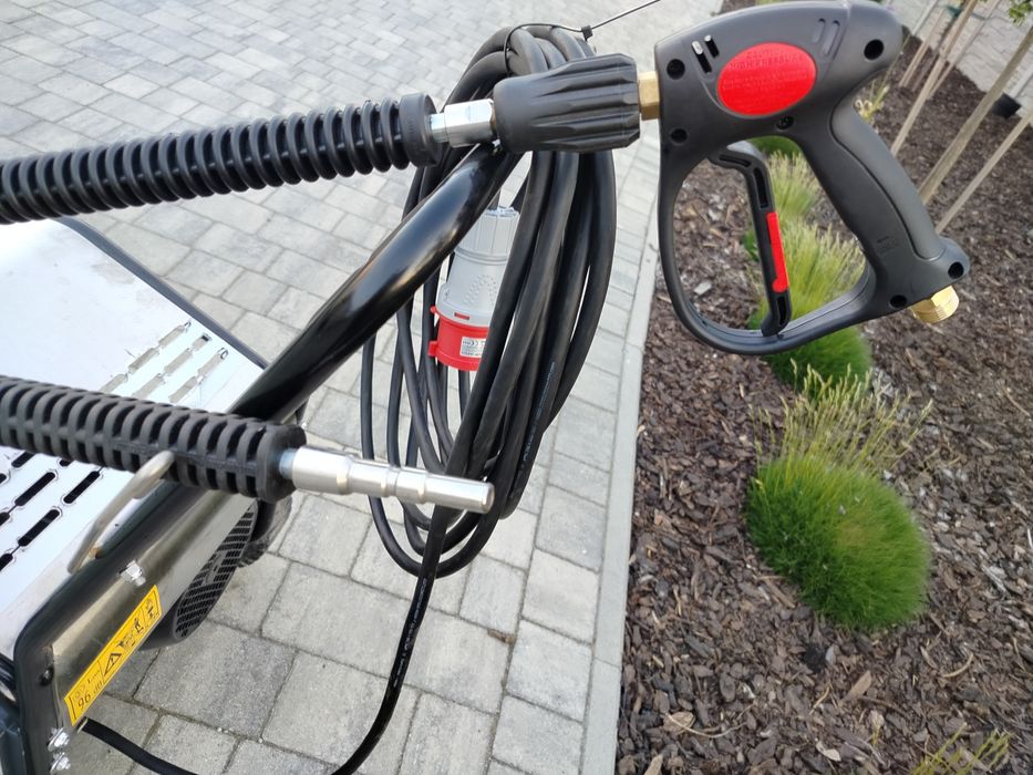 Myjka ciśnieniowa Maxima biemmedue interpump 200 bar