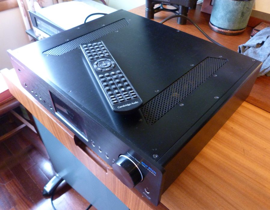 Streamer/ DAC/ Pré Amplificador - Cambridge Audio Azur 851N