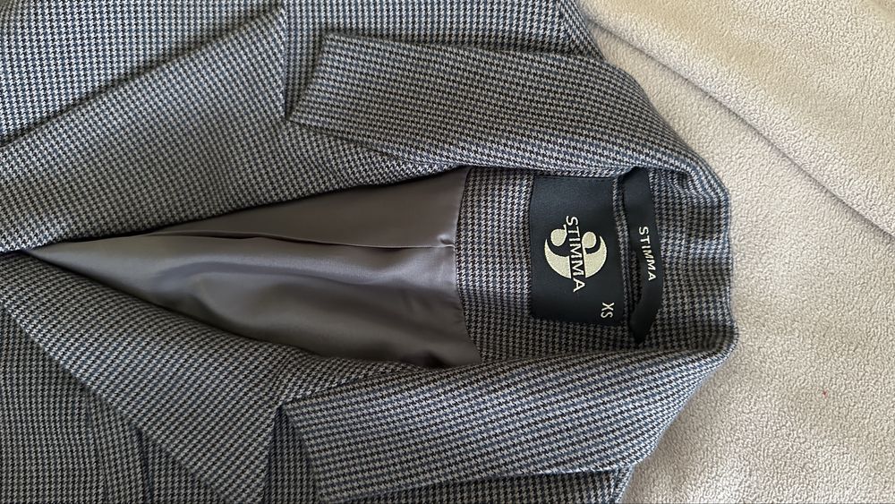 Сірий піджак Stimma