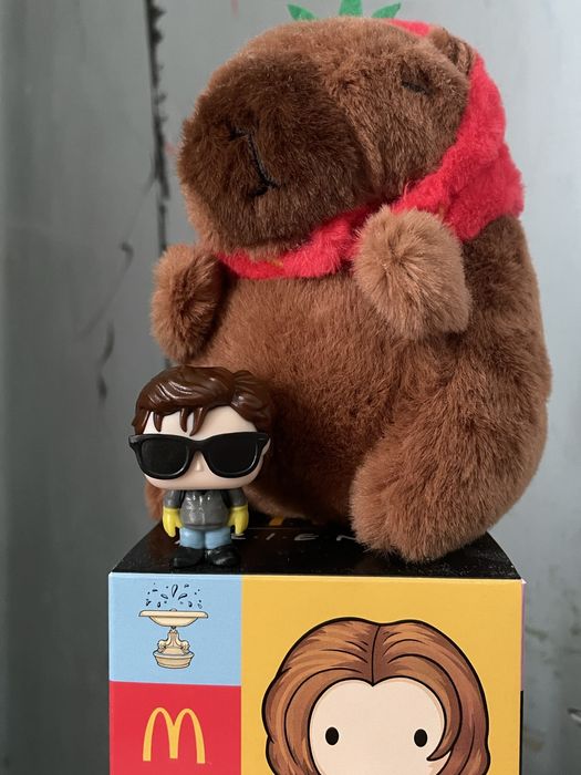 Kinder joy stranger things/ кіндер дивні дива