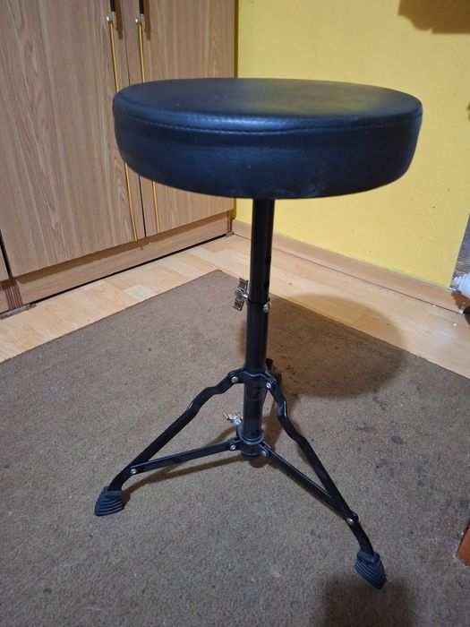 stołek perkusyjny od zestawu ludwig accenta