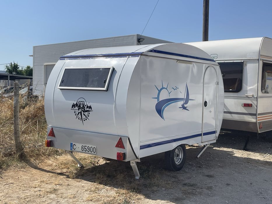 Mini caravana  com 4 dormidas