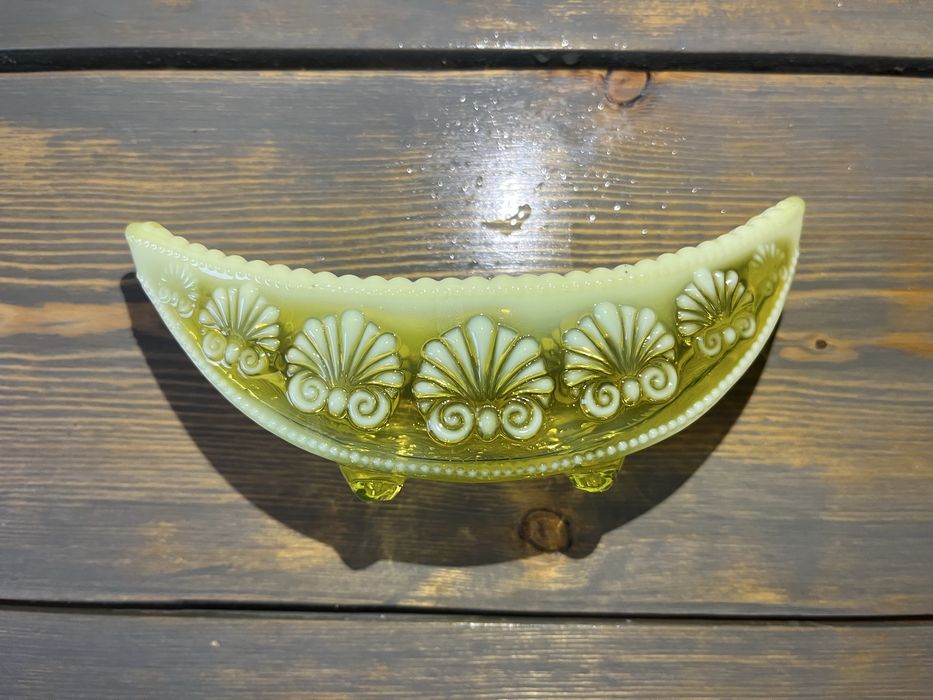 Урановое стекло. 1867-1939 гг. George Davidson.Англия