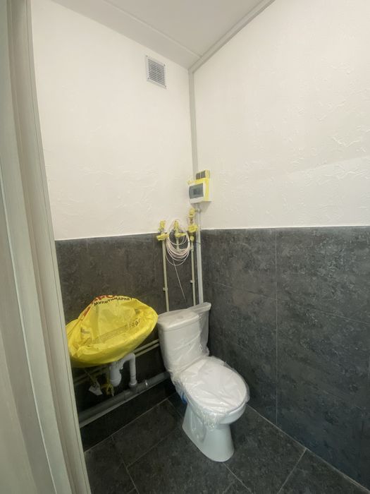 Оренда кабінету 26 квадратів  бʼюті салон студія офіс