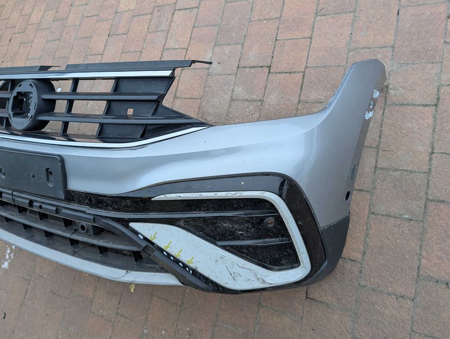 Vw tiguan allspace II lift 20  zderzak przod 5nn 5NN807221b