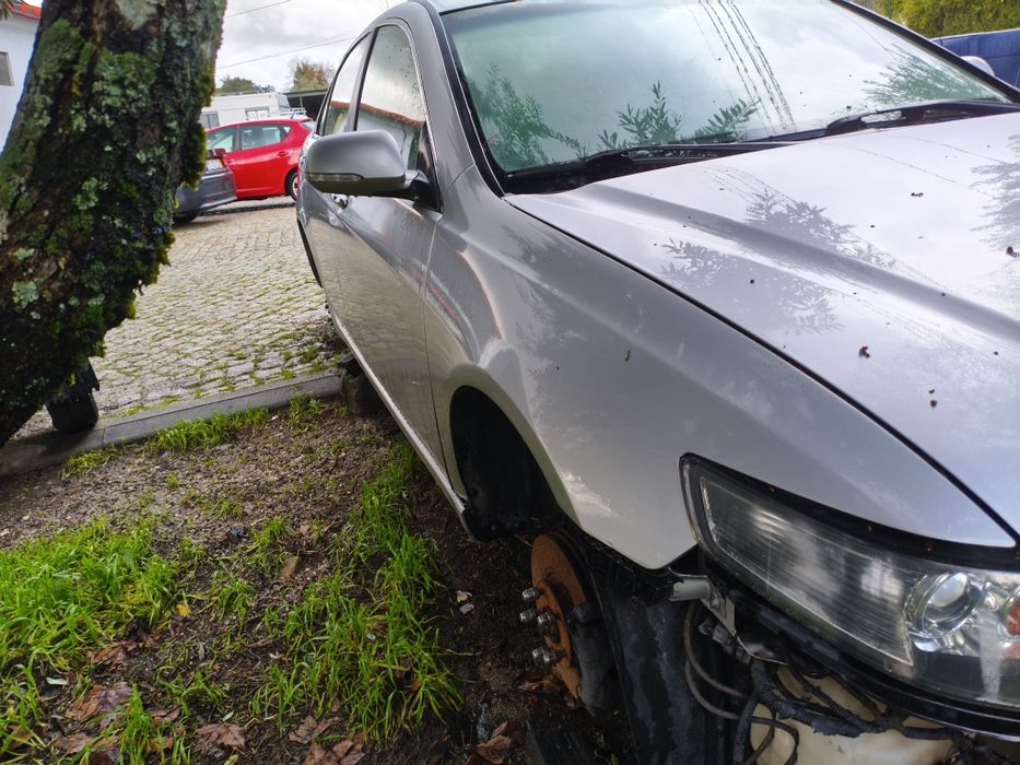 Honda Accord para peças ou recuperação