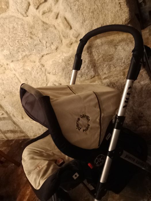 Carrinho Pierre Cardin