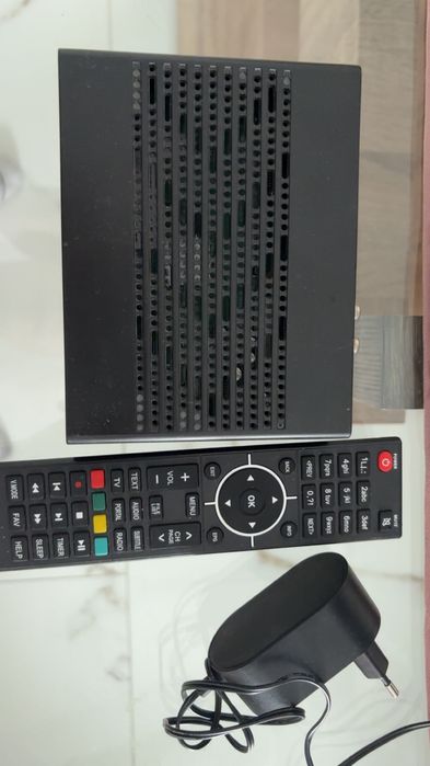 Sprzedam Dekoder Zgemma H11S stan idealny