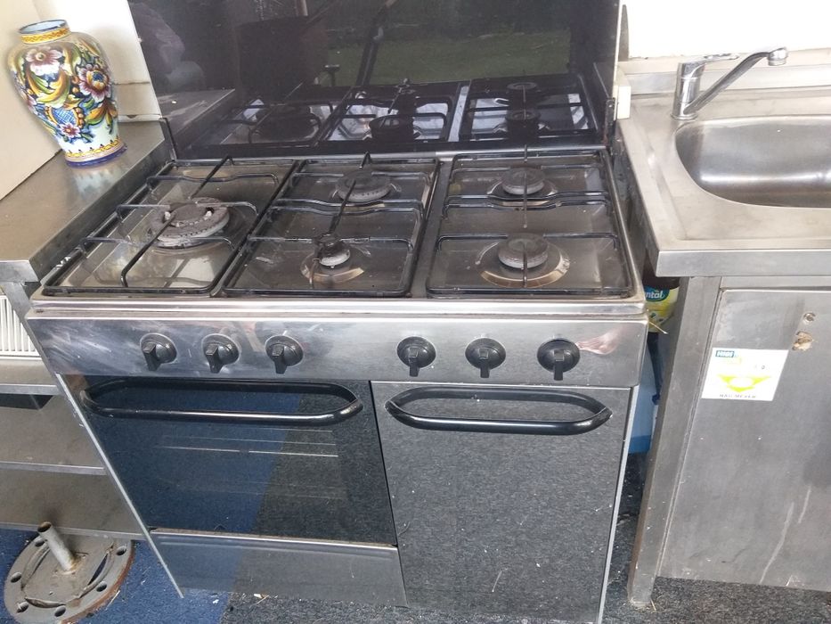 Vendo fogão  5 bocas
