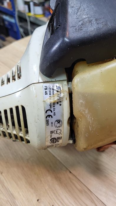 Podkaszarka spalinowa stihl