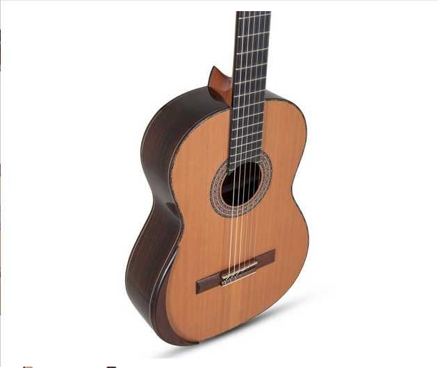 gitara Manuel Rodriguez Magistral F-C 4/4