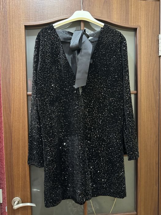 Святкова сукня, розмір М НОВА