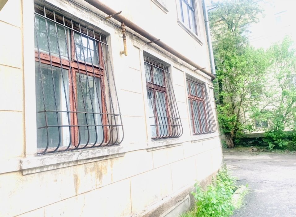 Продам 3х комнатную квартиру Петровского (Мазепы) низ Караваева вокзал