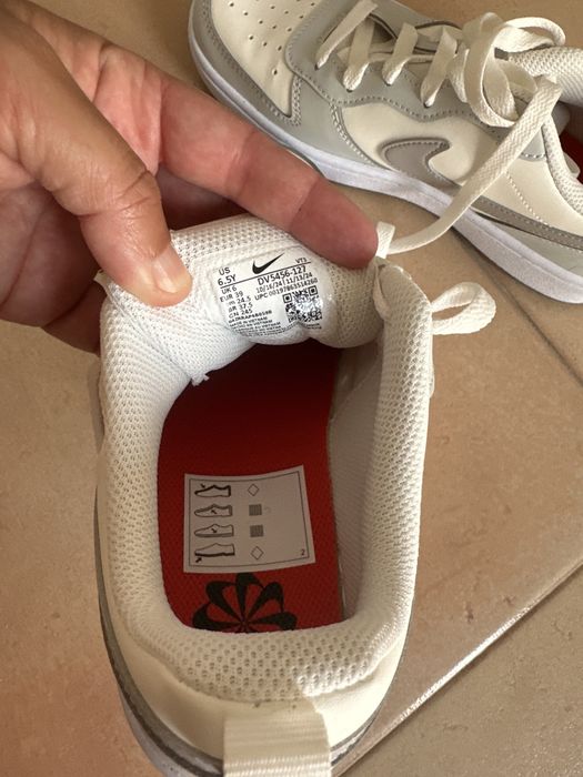 Tenis Nike brancos