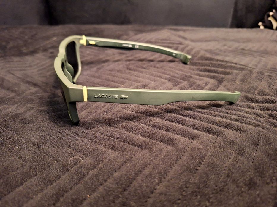Okulary przeciwsłoneczne Lacoste