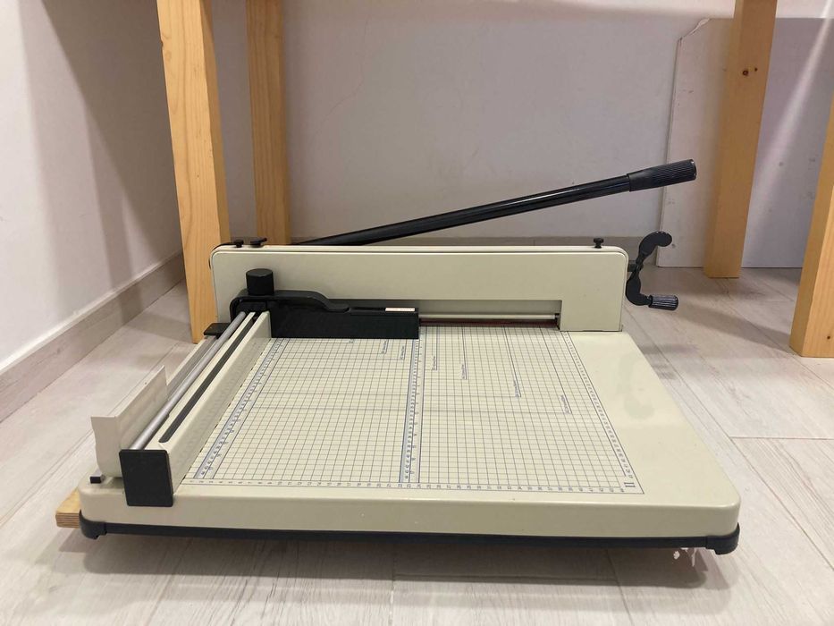 Guilhotina A3 - New Desktop All Metal 12.2in