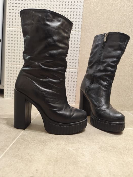 Кожаные Зимние женские сапоги