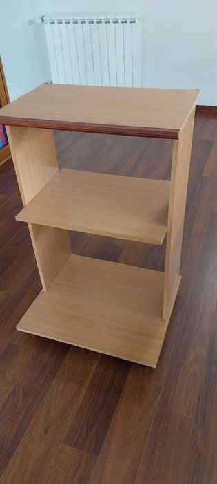 Móvel para computador e/ou aparelhagem