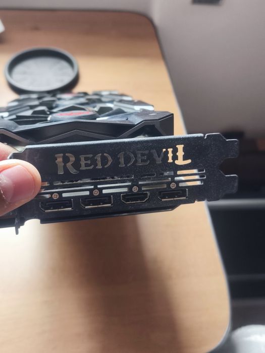 RX 5700 XT Red Devil