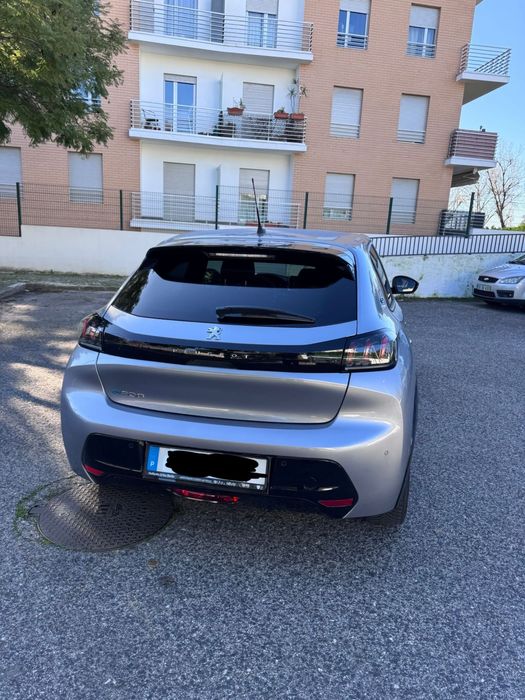 Peugeot e-208 elétrico (IVA Dedutível)