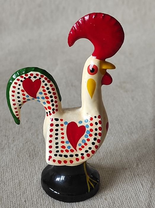 Kogut z Barcelos figurka portugalski symbol szczęścia ręcznie malowany