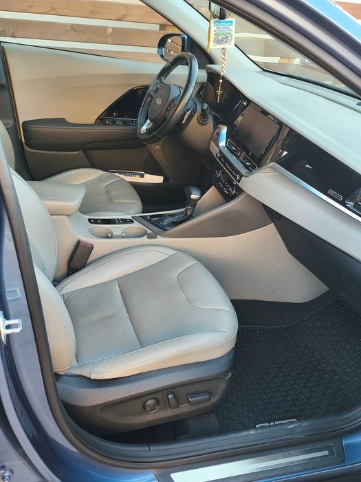 Kia Niro 2020 hybryda
