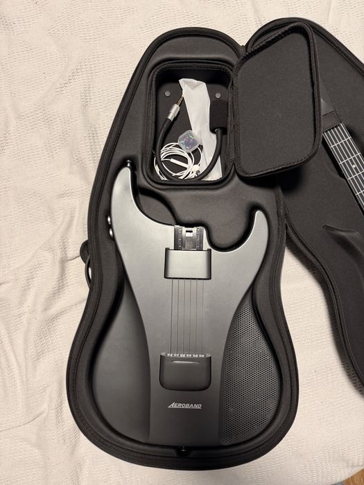 Гитара Aeroband Gitar