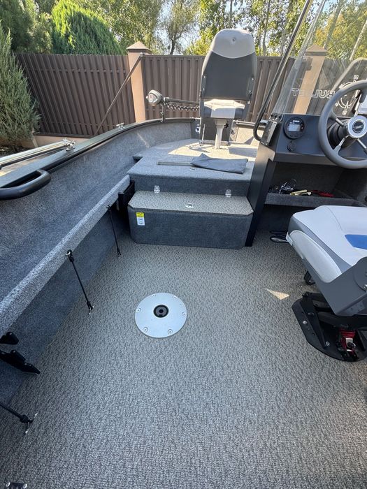 Катер алюминиевый ALBA 440 c