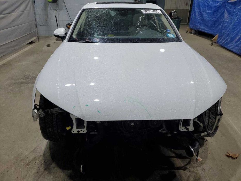 AUDI A4 PREMIUM Plus, 2019