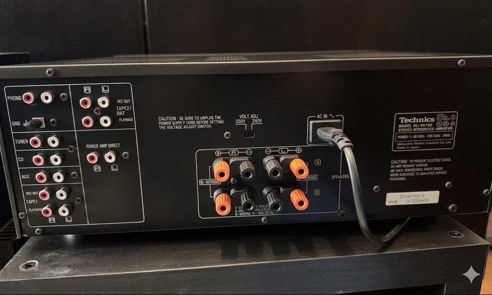 Amplificador Technics SU-VX700