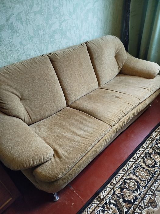Продам гарний диван