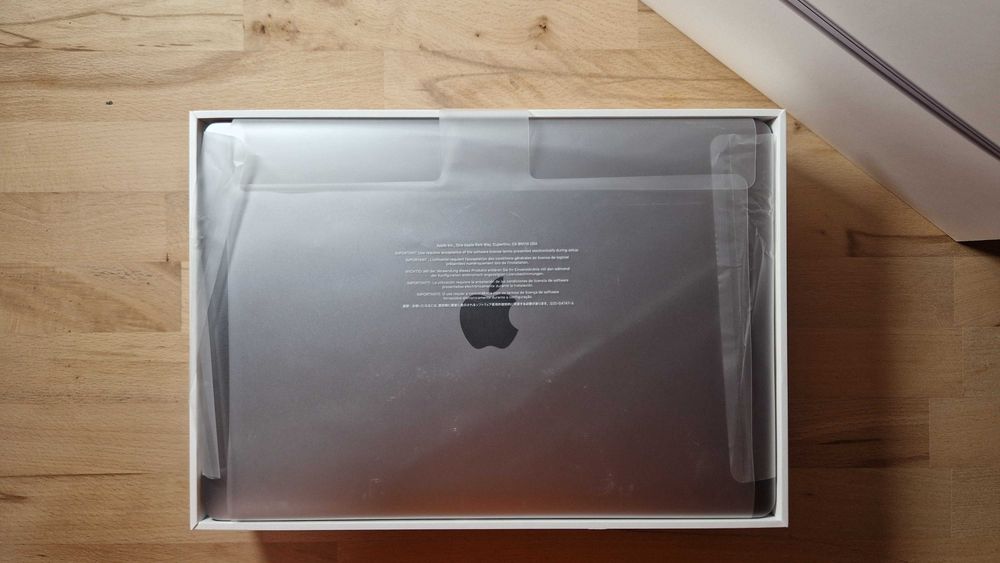 MacBook Air M1 - 16GB RAM/256GB SSD - Único dono