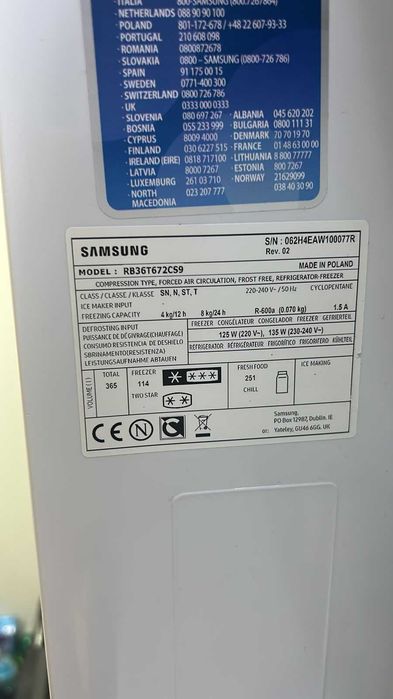 Frigorífico Combinado Samsung No Frost 365L – RB36T672CS9