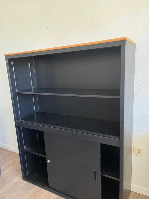 Mobiliário completo de escritório