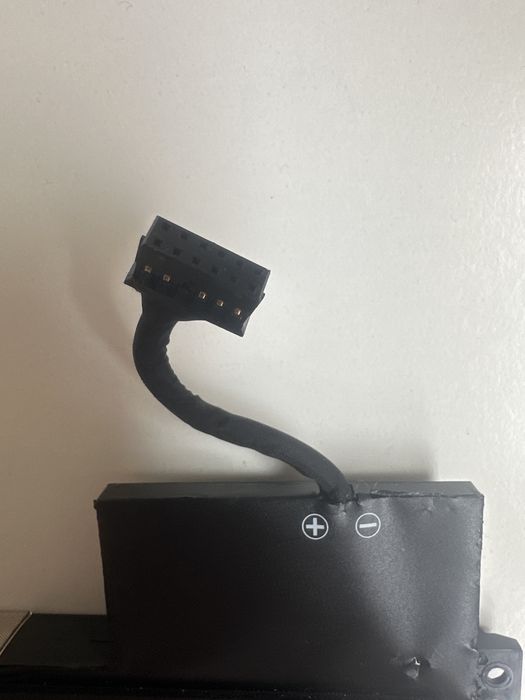 Оригінальна батарея HP VV09XL