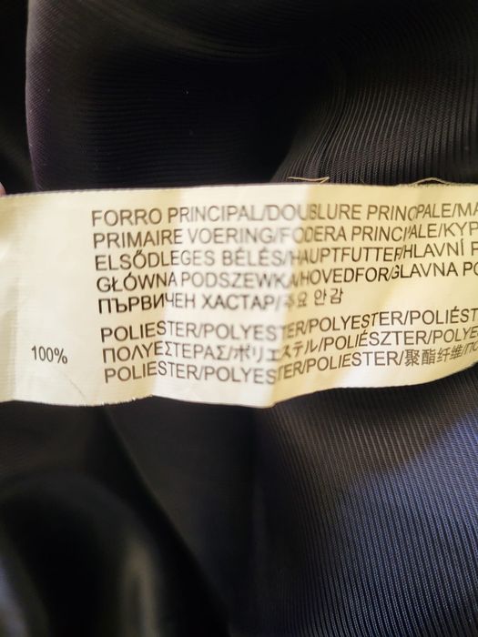 Granatowy płaszcz w rozmiarze L