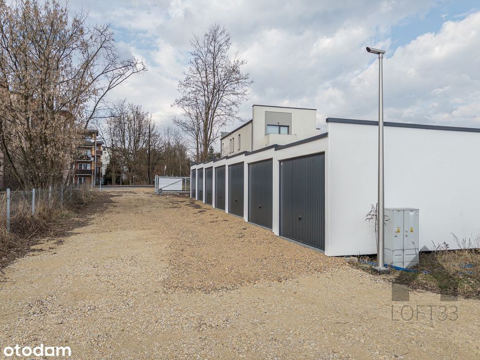 Nowe garaże na zamykanym terenie w Jaworznie przy ul. Chopina - View 3