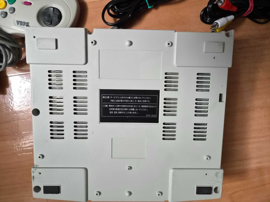Ігрова консоль Sega Saturn біий колір регіон Японія оригінал комплект