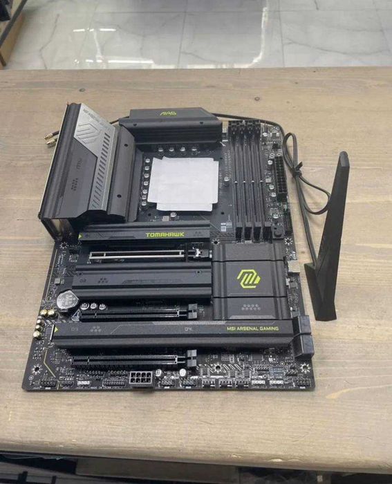 Płyta główna MSI Z890 Tomahawk WiFi