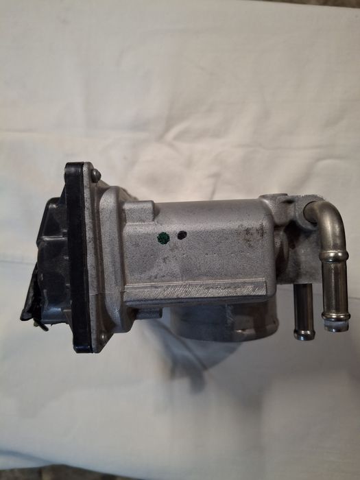 Дросельна заслінка Nissan kicks HR16