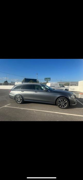 Mercedes-Benz E 220 d Avantgarde+ 7-Seater