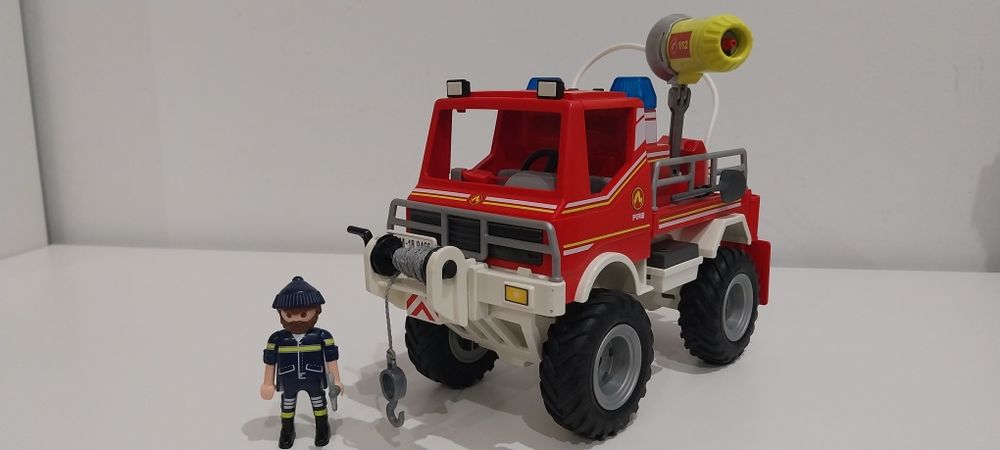Carro bombeiros playmobil 9466