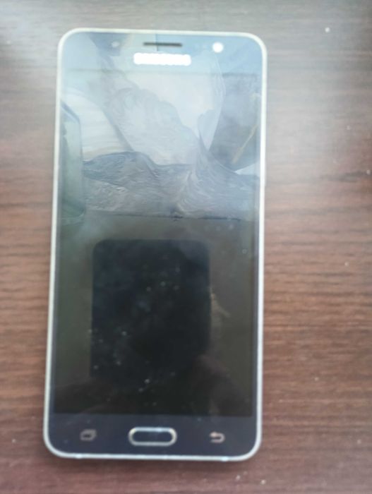 Samsung J5 uszkodzony