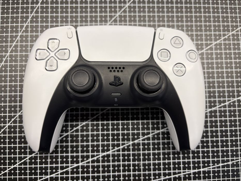 Pad do PS5 Dualsense CFI-ZCT1W TMR Aknes