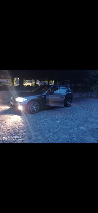 BMW 118D  cinza Rato