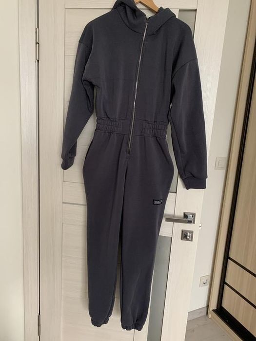 Комбінезон утеплений жіночий