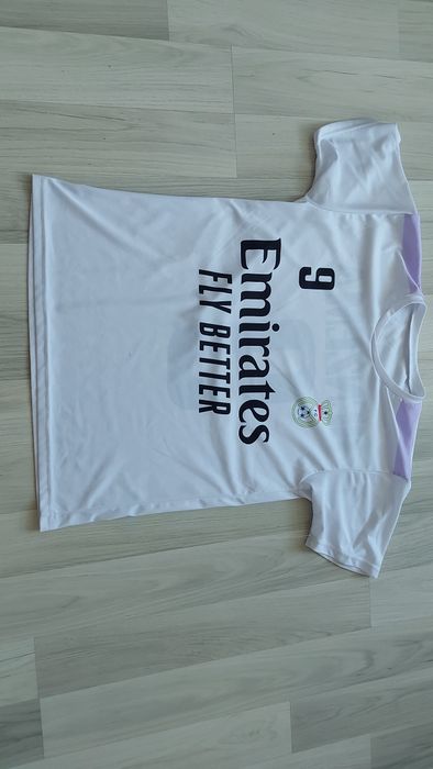Koszulka T-shirt Real Madryt 9 Benzema na 164cm