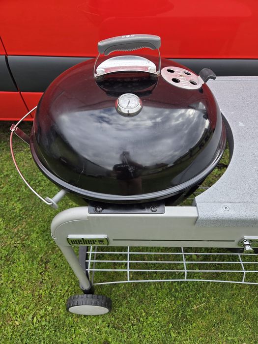 Grill Weber gazowy