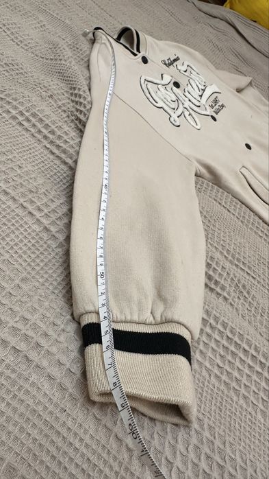 Бомбер, худі, светр 142-146 см